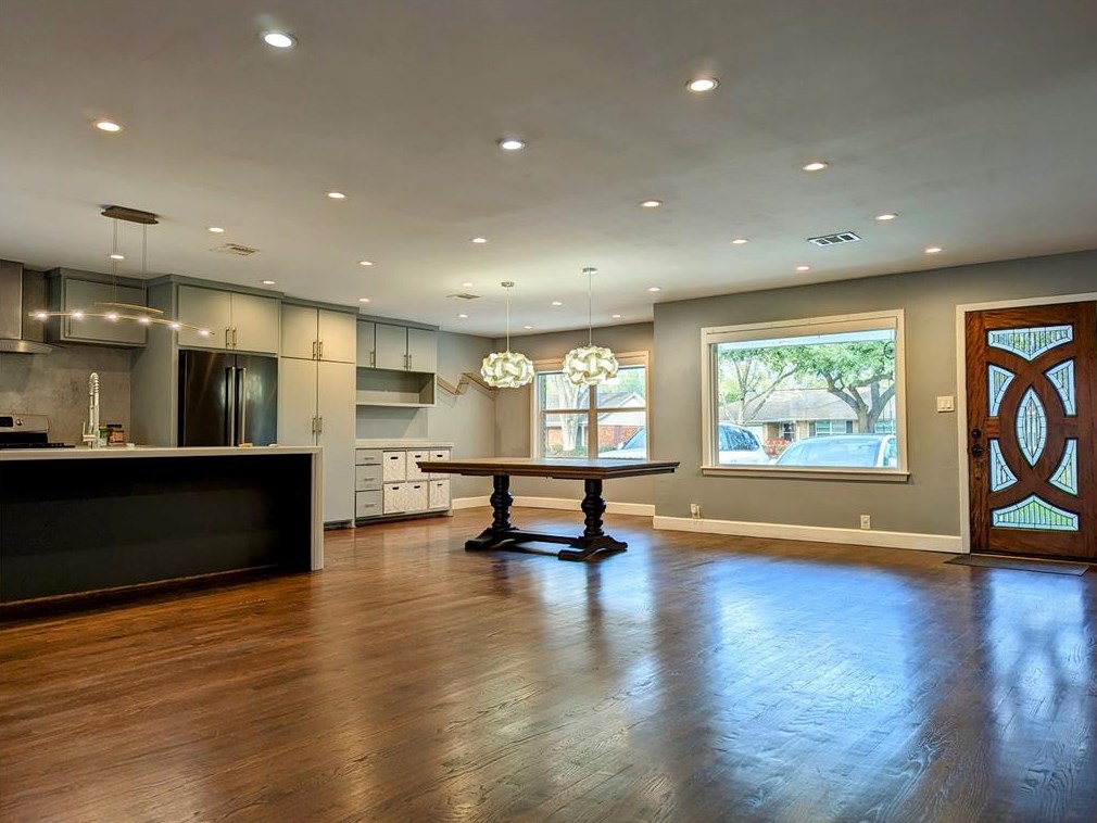 1803 Crystal Ct, Houston, TX 77008