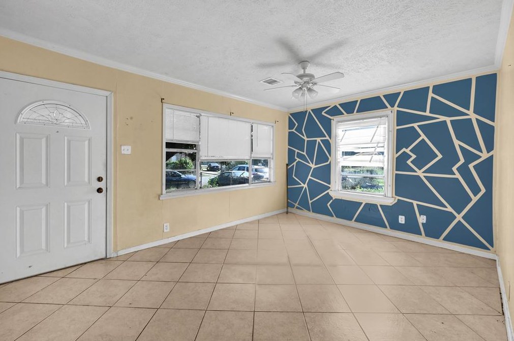 220 Armstrong St, Houston TX  77029-4804 exterior
