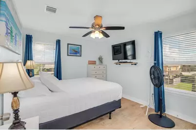 422 Jettyview Road, Surfside Beach, TX 77541 - Photo 10