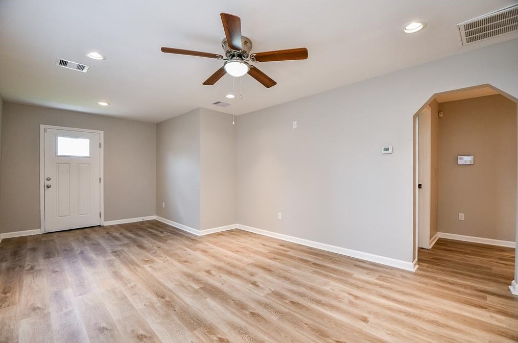 4341 Alvin St, Houston TX  77051-2518 exterior