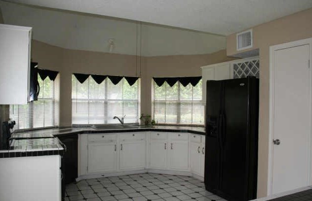 2602 Lakefield Way, Sugar Land TX  77479-2033 exterior