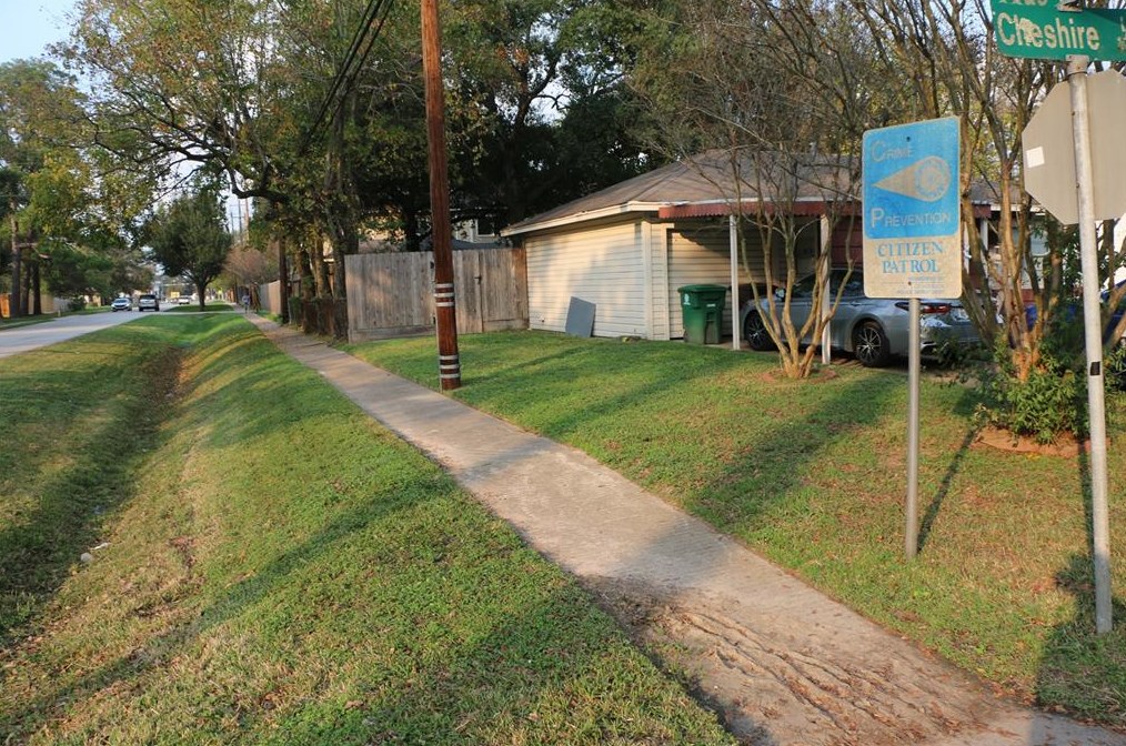 1730 Cheshire Ln, Houston, TX 77018