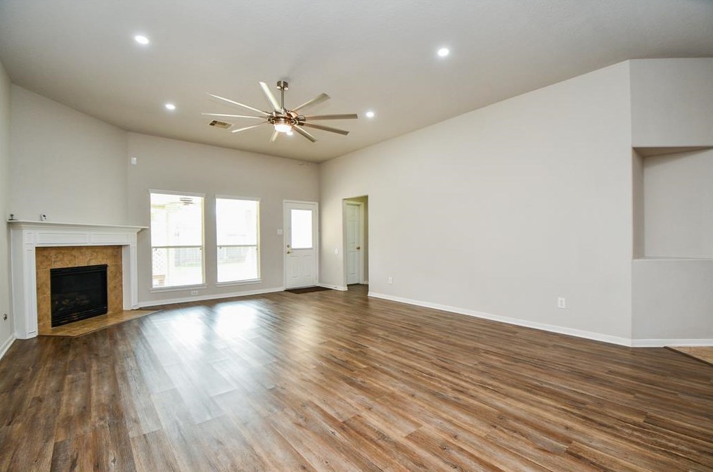 2943 Intrepid Elm St, Houston TX  77084-4281 exterior