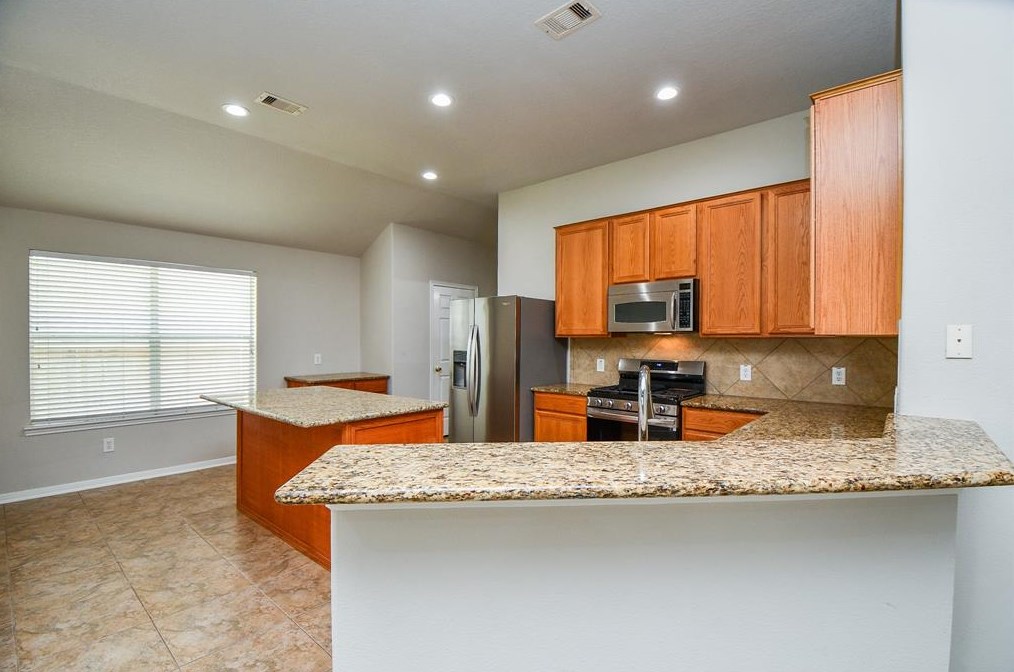 2943 Intrepid Elm St, Houston TX  77084-4281 exterior