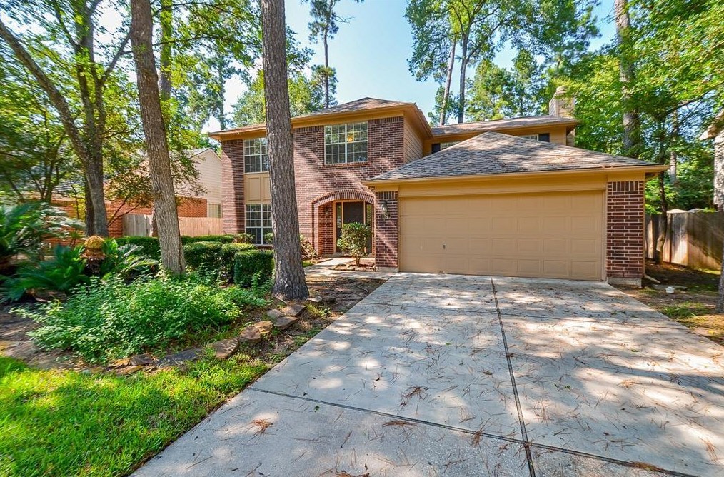 227 Golden Arrow Cir, Spring TX  77381-4643 exterior