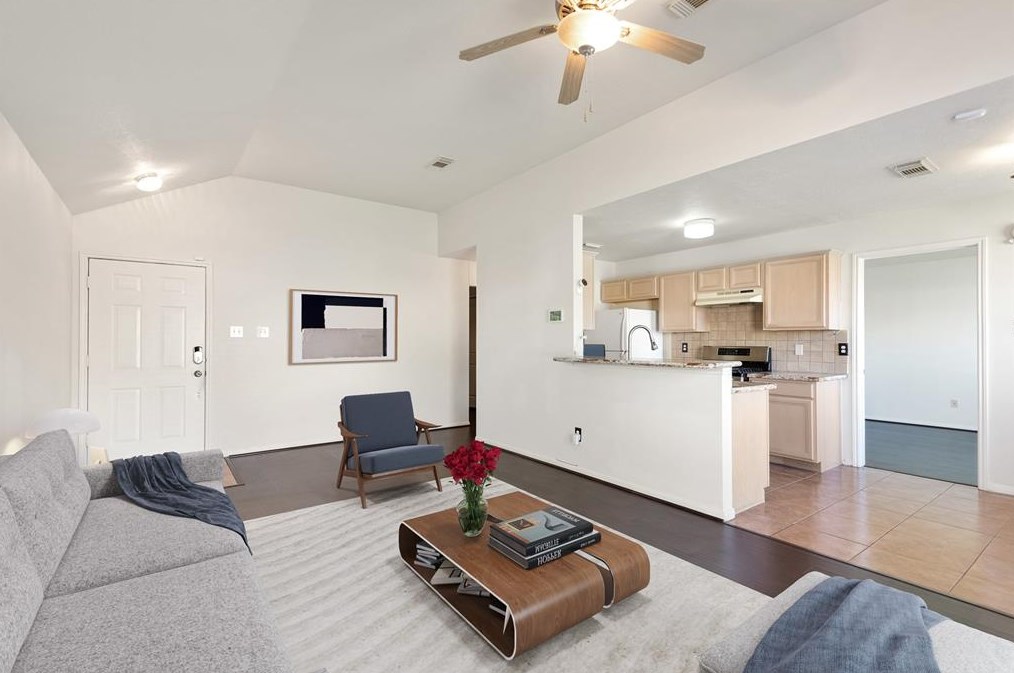 17018 Carbridge Dr, Houston, TX 77084