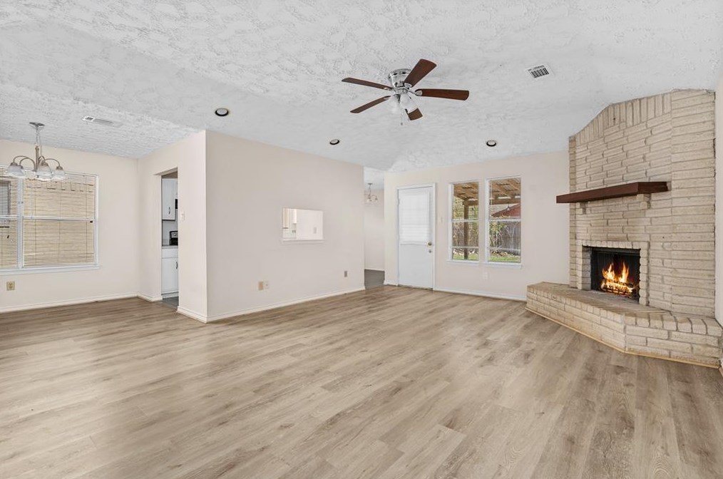 16631 Rippling Mill Dr, Sugar Land TX  77498-1929 exterior