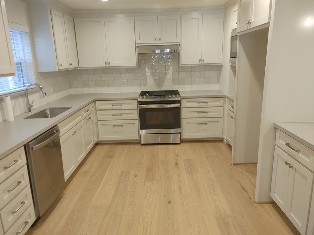 1615 Maux Dr, Houston TX  77043-3315 exterior
