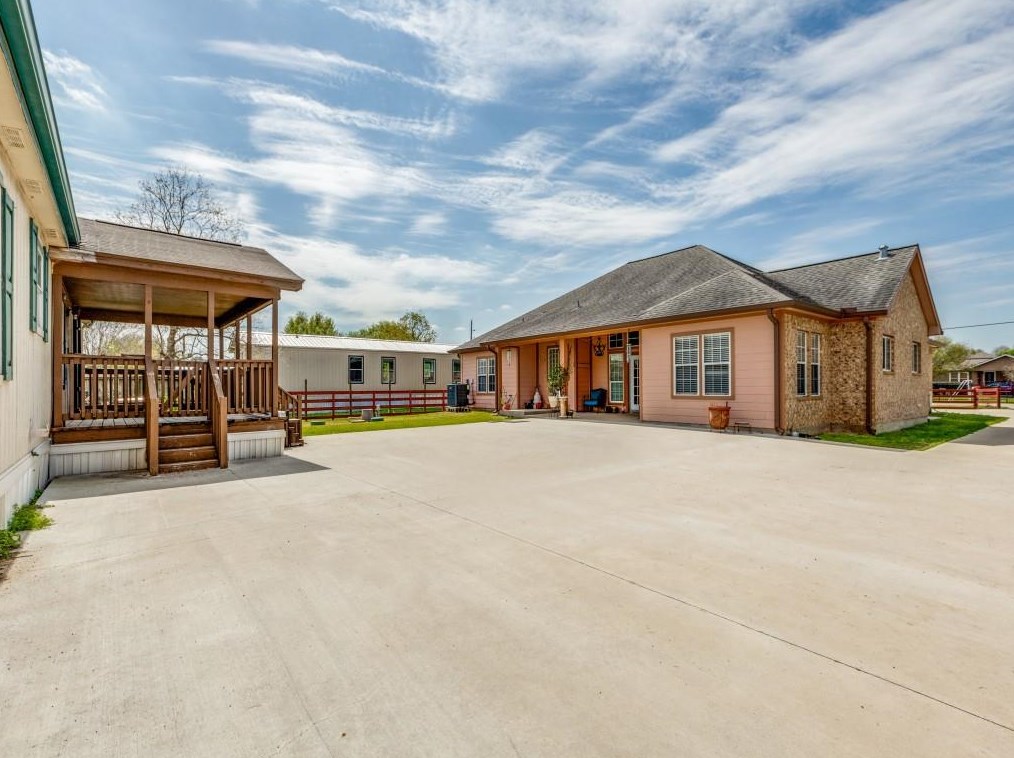 19750 Ibis Rd, Hockley, TX 77447