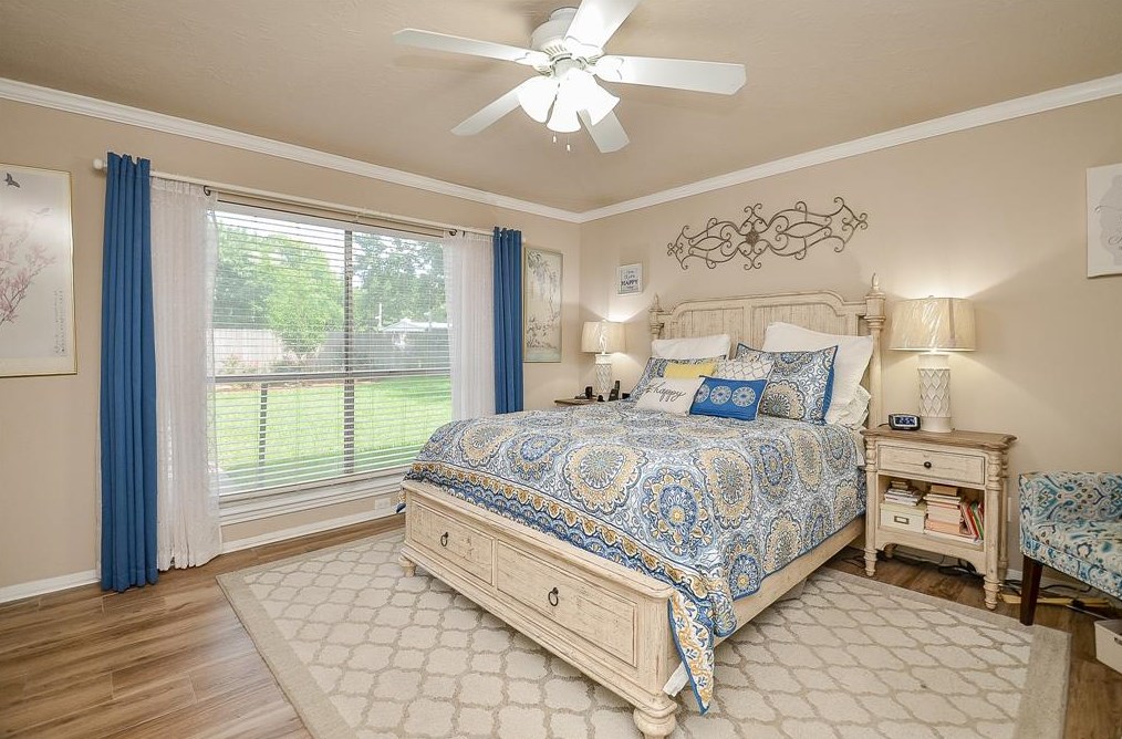 16239 Salida De Sol Dr, Houston TX exterior