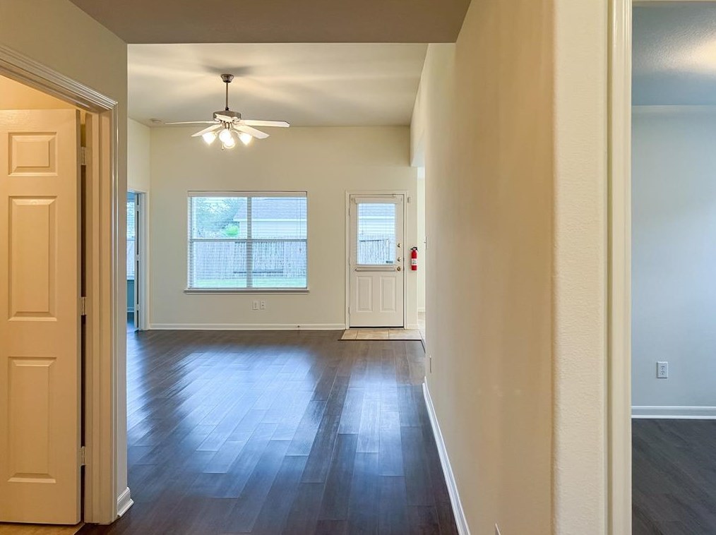 7214 Shining Mist Ln, Richmond, TX 77469