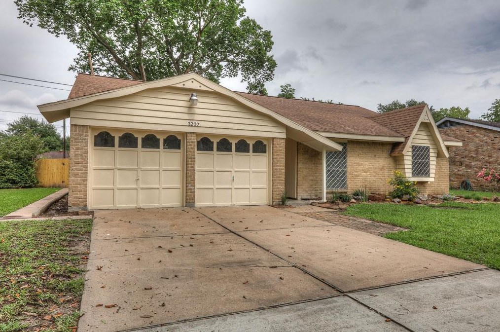 3202 Tilson Ln, Houston, TX 77080