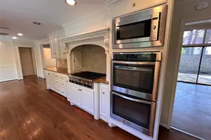 12502 Taylorcrest Rd, Houston, TX 77024 - Photo 10