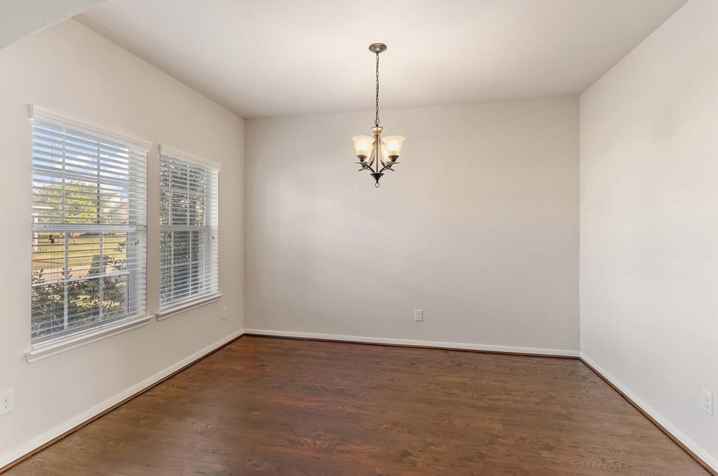 11909 Jelicoe Dr, Houston, TX 77047