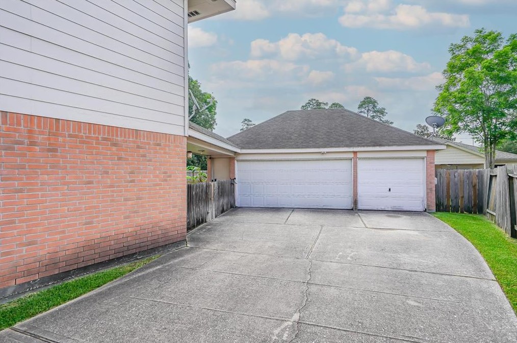 634 Cypresswood Estates Ln, Spring, TX 77373-3033