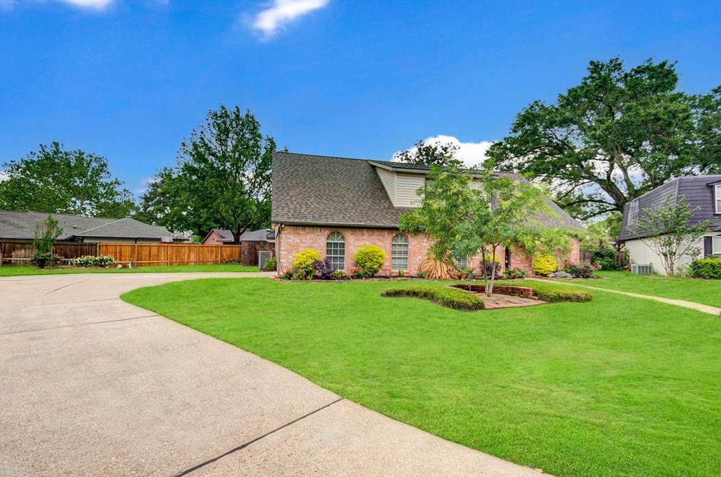 17931 Loring Ln, Spring TX  77388-4974 exterior