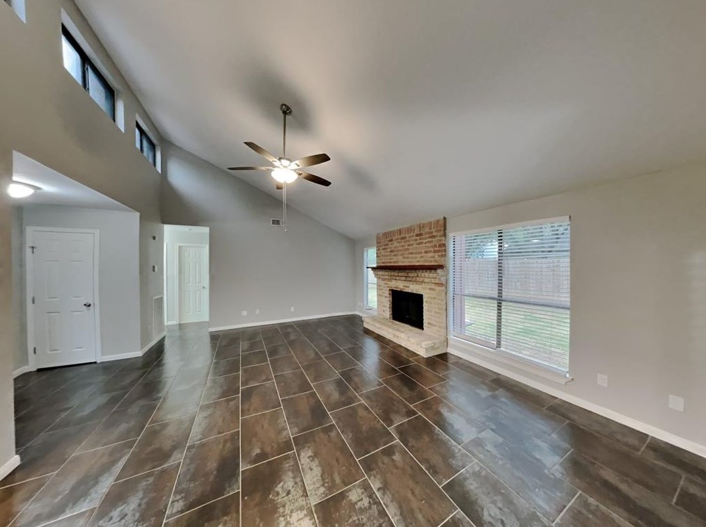2006 Fernspray Ln, Houston, TX 77084-4523