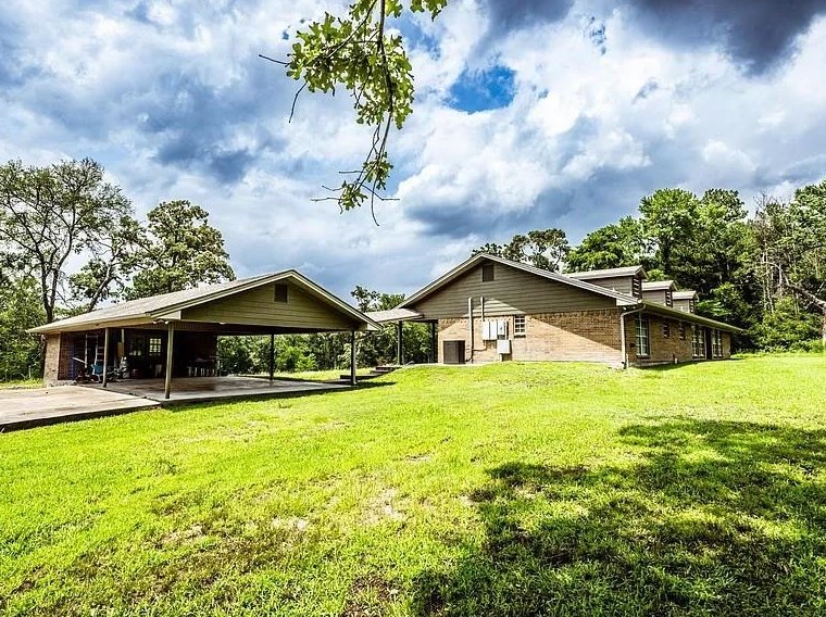 50 Neiderhoffer Subdivision Rd, Huntsville, TX 77340