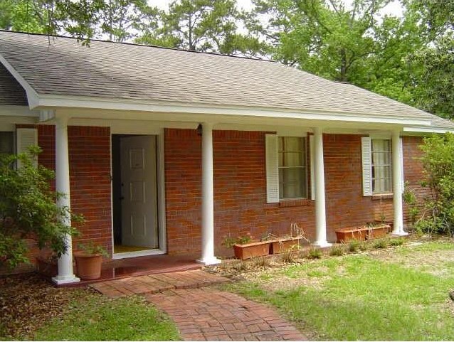 3614 W Davis St, Conroe, TX 77304