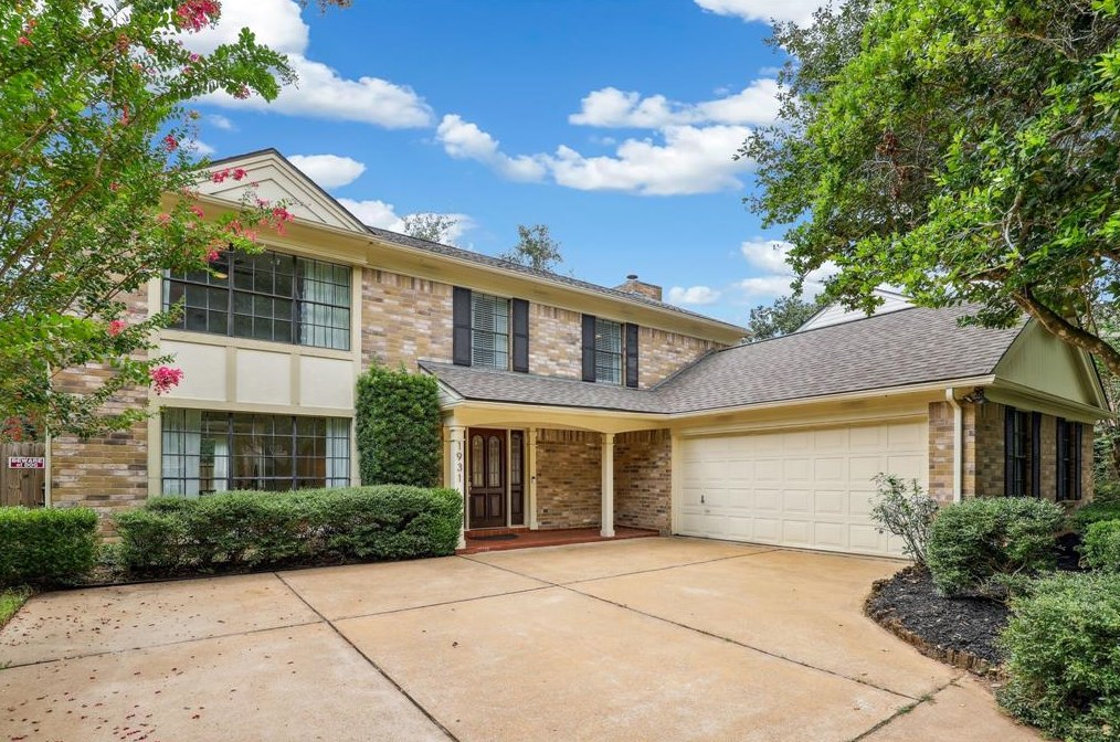 1931 Cheyenne River Cir, Sugar Land, TX 77478