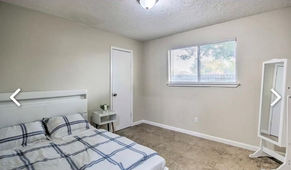 16131 Ridgegreen Dr, Houston TX  77082-1320 exterior