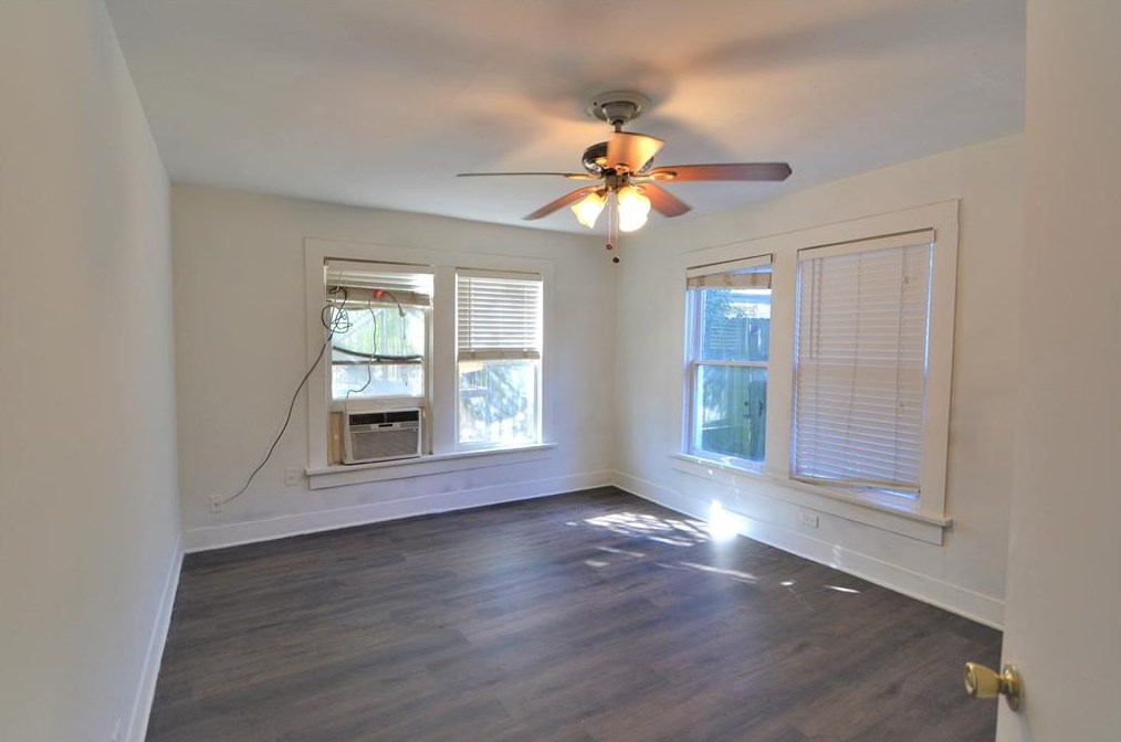 1517 Bonnie Brae St #2, Houston, TX 77006