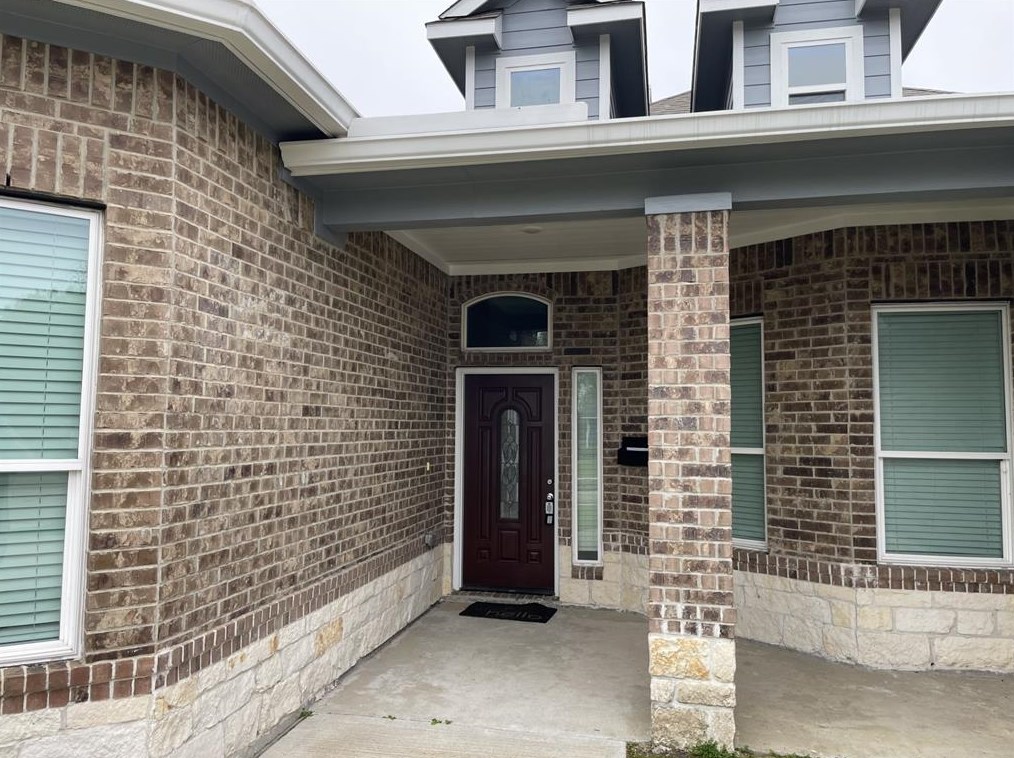 8606 Glenheath St, Houston, TX 77061-3331