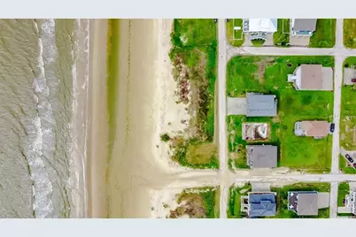 1337 Emerald Drive, Crystal Beach, TX 77650 - Photo 6