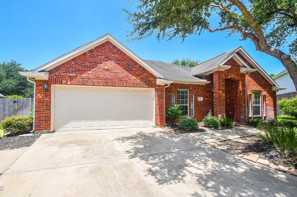 10311 Cliff Haven Ct, Houston, TX 77095-5417
