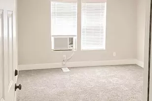 214 W Republic St, Baytown, TX 77520 - Photo 24