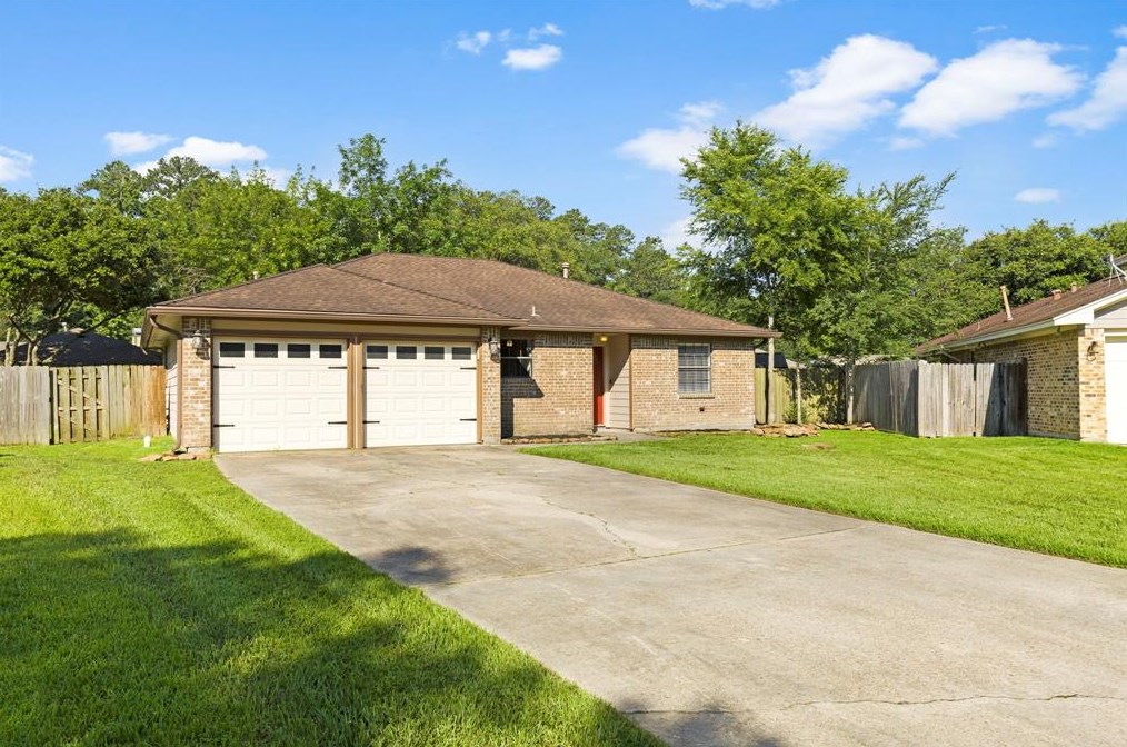 20 Starrush Ct, Spring, TX 77380-2713