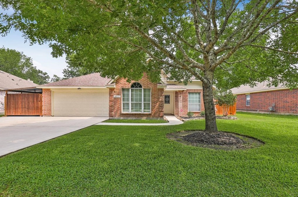 18331 Steele Point Dr, Crosby, TX 77532-7288