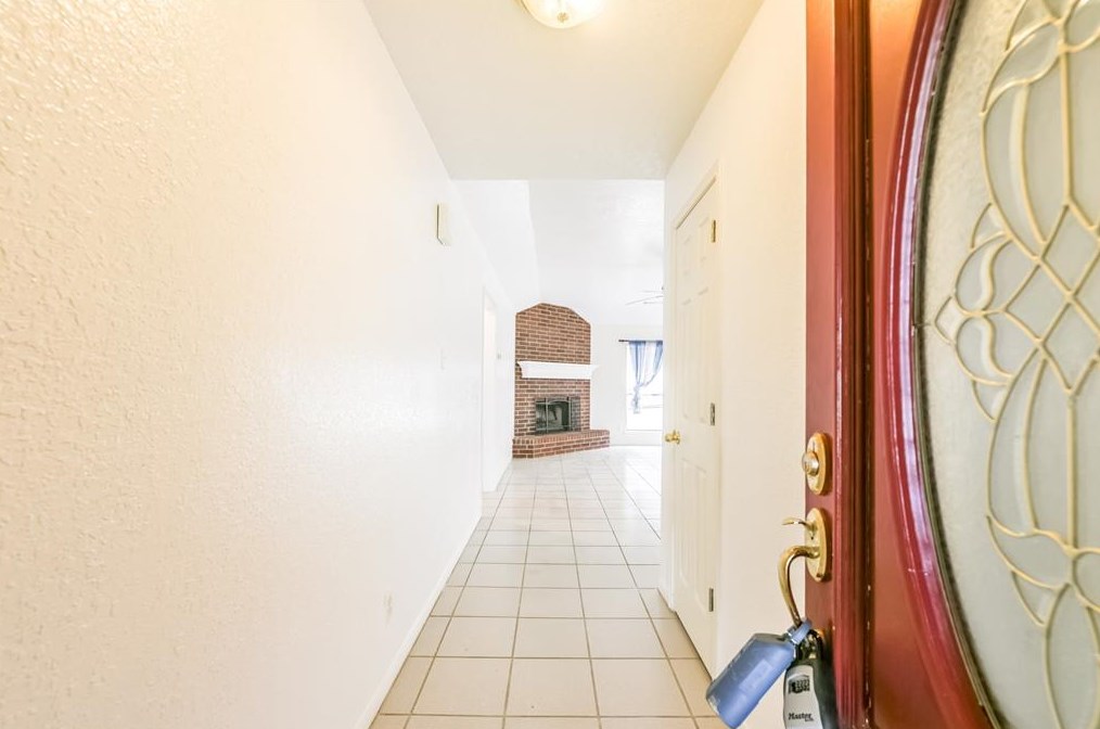 103 Mango St, Richwood, TX 77566-5121