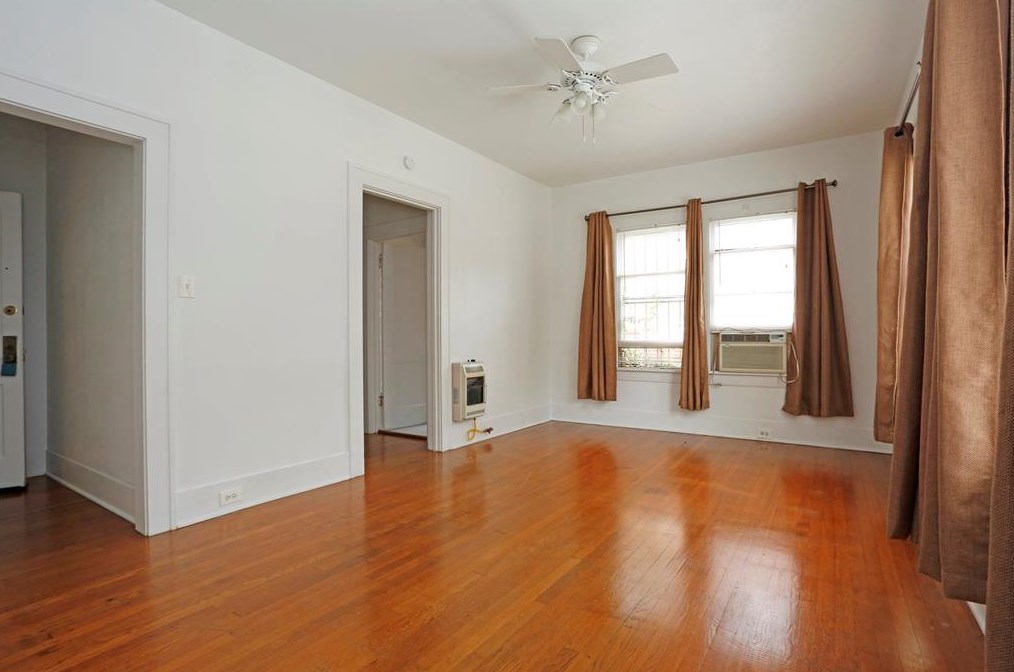 4102 Caroline St #2, Houston, TX 77004