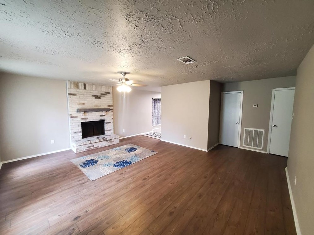 4527 Algernon Dr, Spring, TX 77373