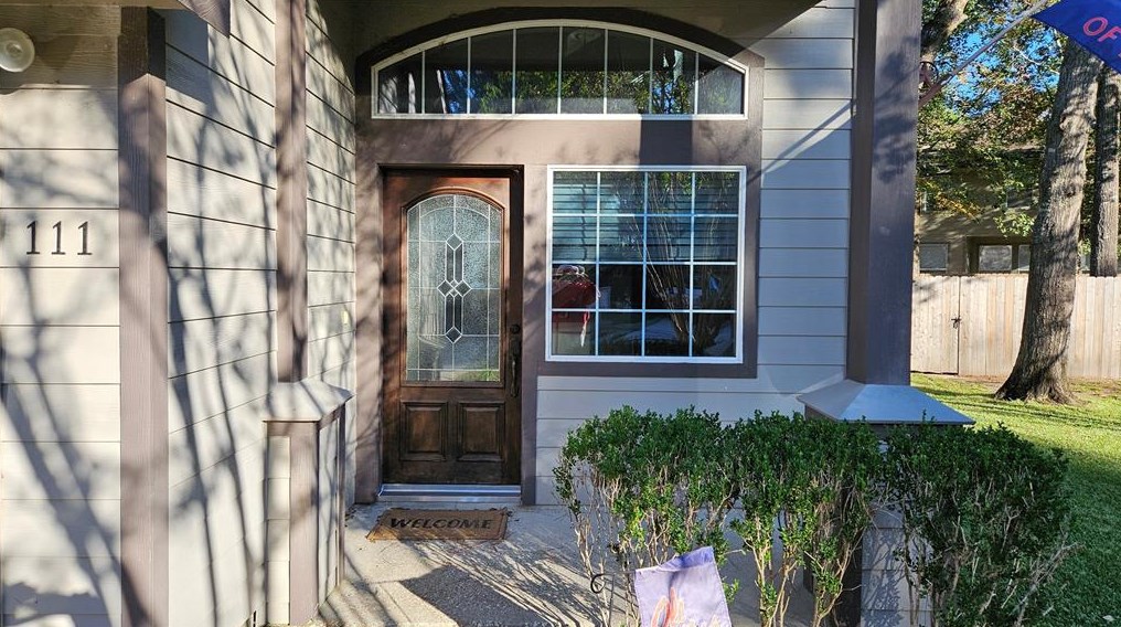 111 W Twinvale Loop, Conroe, TX 77384
