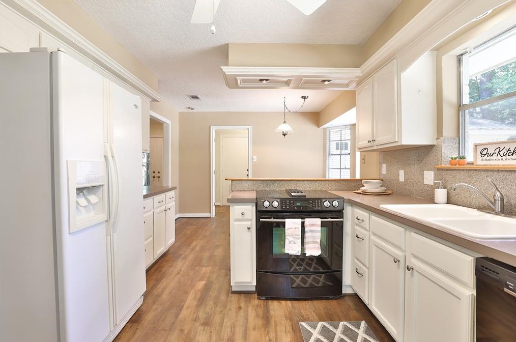 14119 Cypress Frst Dr, Houston TX  77070-4013 exterior