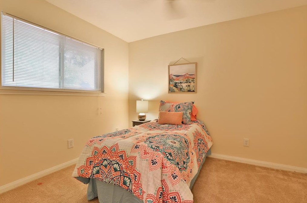 14119 Cypress Frst Dr, Houston TX  77070-4013 exterior