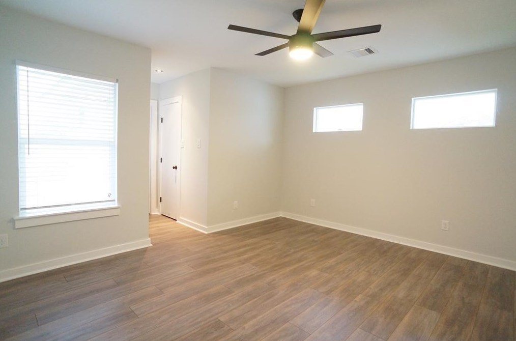 1717 Summer St #1/2, Houston, TX 77007