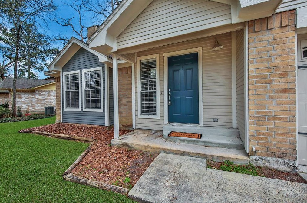 32 Lance Leaf Rd, Spring TX  77381-2826 exterior