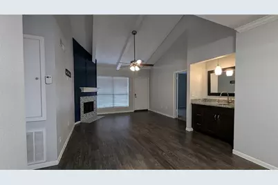 5711 Sugar Hill Drive #98, Houston, TX 77057 - Photo 4