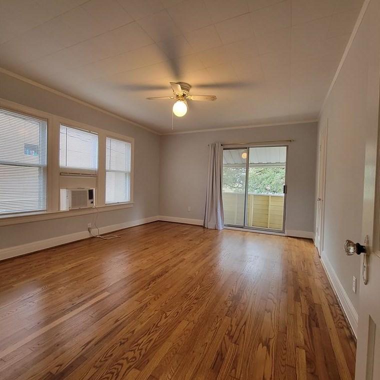2505 Windsor St, Houston, TX 77006