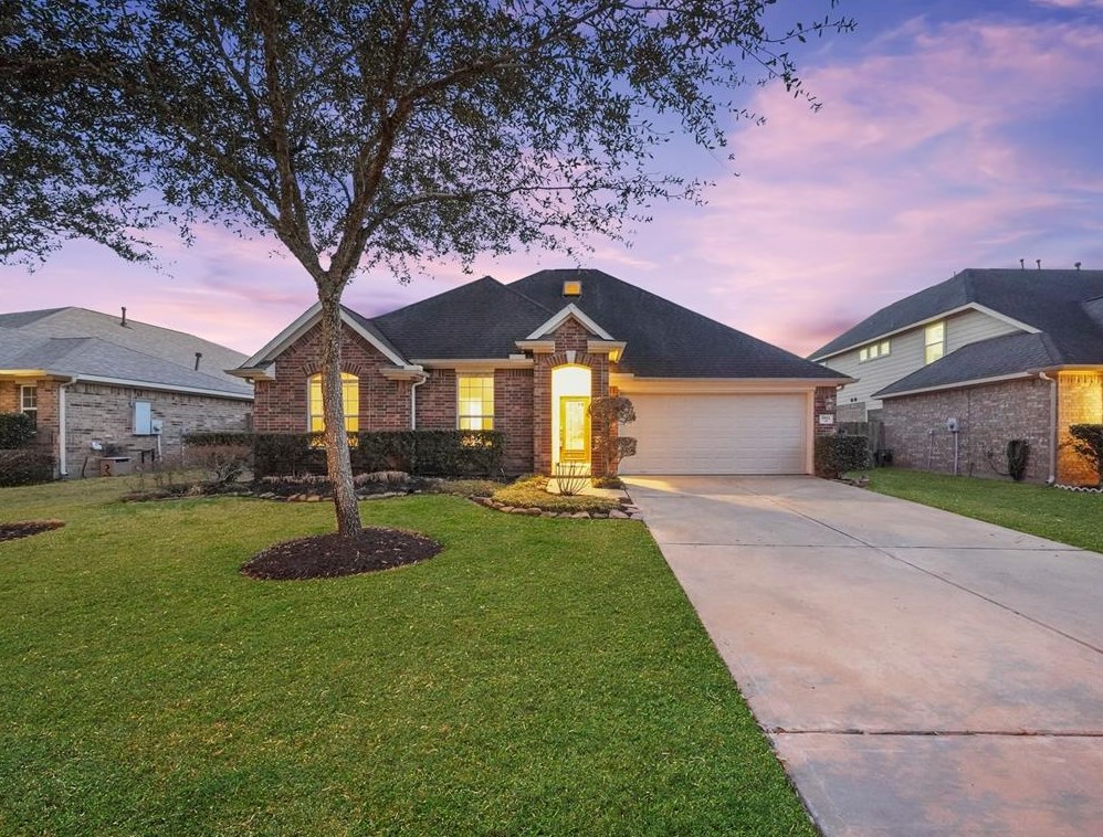 5811 Story Book Trl, Missouri City, TX 77459-3528