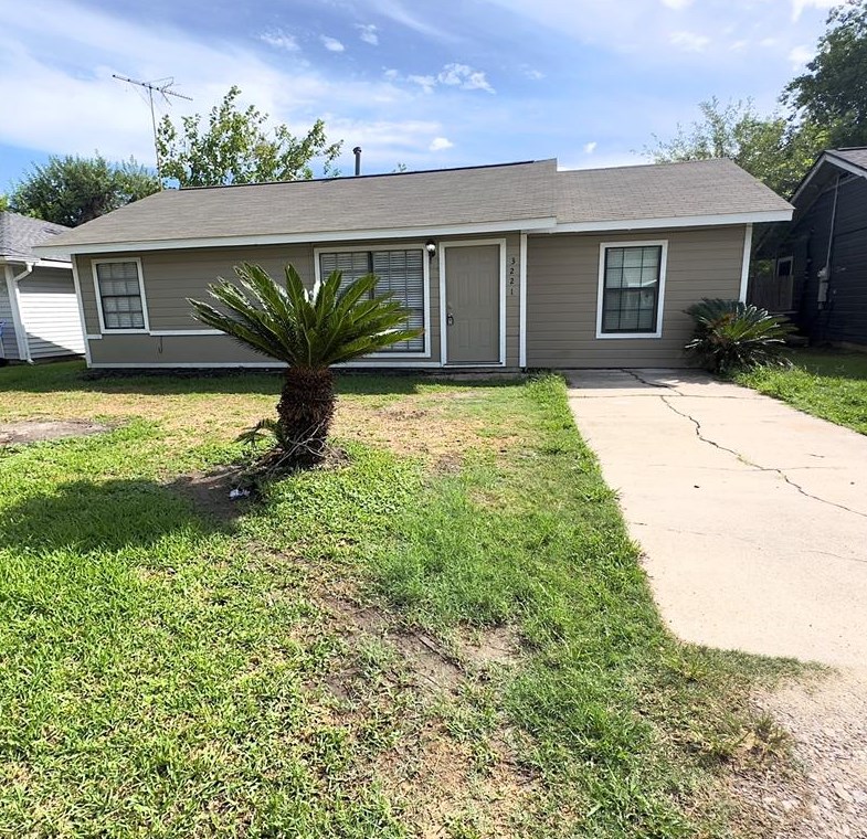 3221 Texas Ave, Texas City, TX 77590