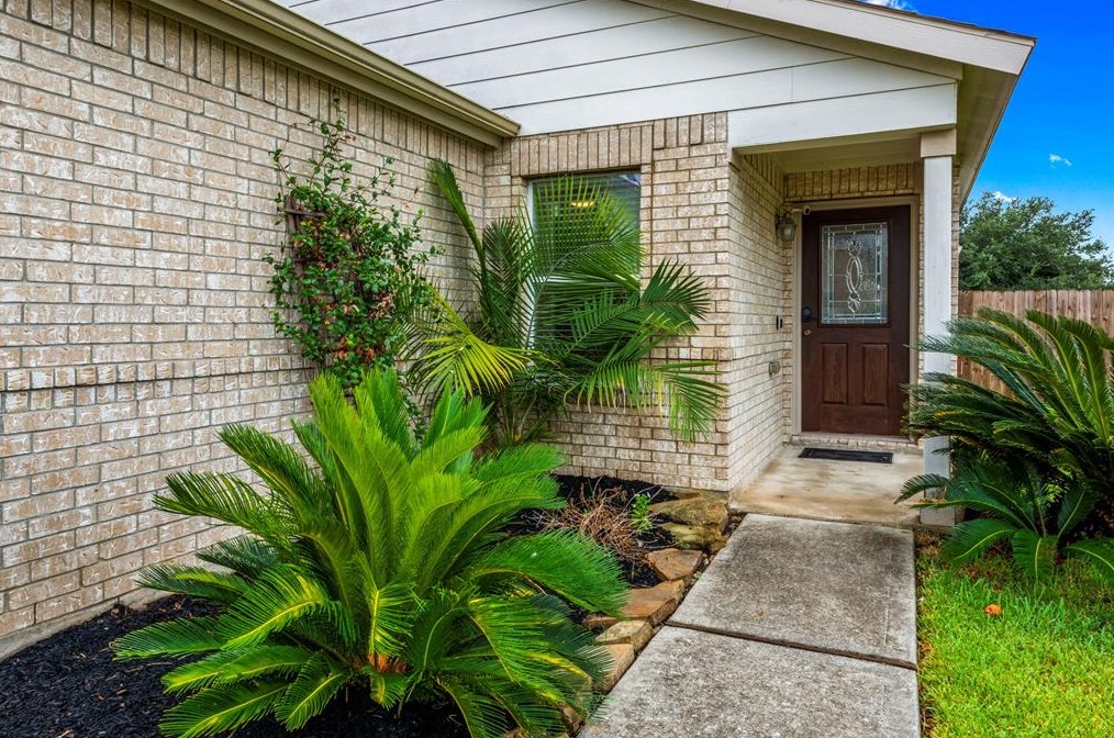 3023 Ribbon Creek Way, Spring TX  77389-2601 exterior