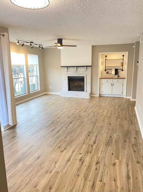 1500 Bay Area Blvd # 330, Houston, TX
