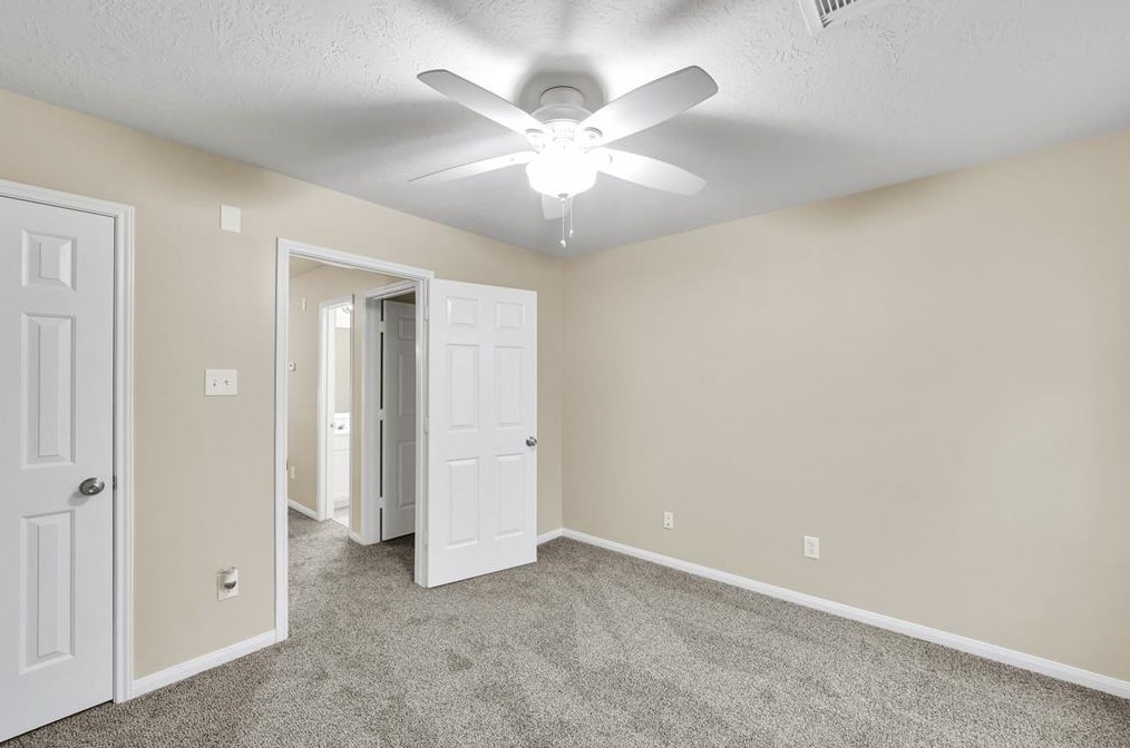 9322 Colt Cyn Ln, Houston TX  77089-5640 exterior