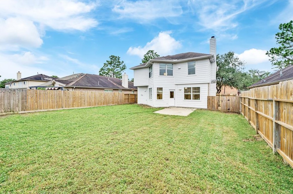 9322 Colt Cyn Ln, Houston TX  77089-5640 exterior