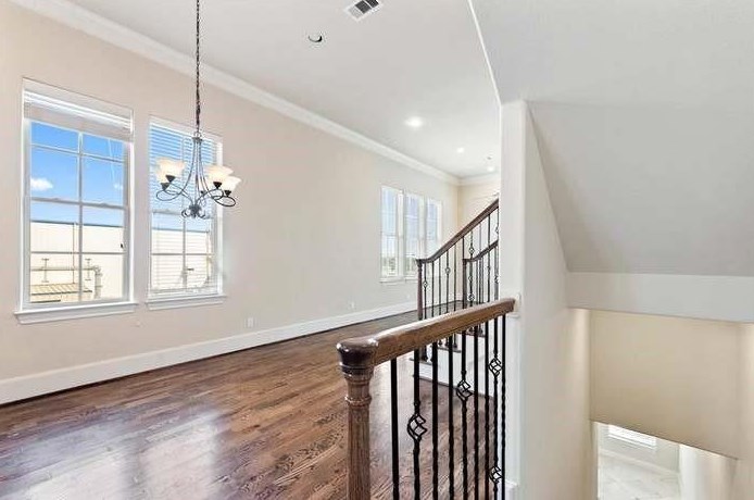 2057 Fannin Station N, Houston, TX 77045