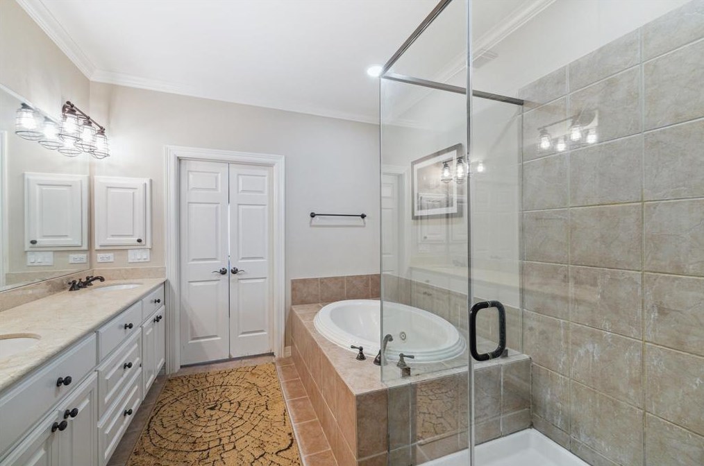 4337 Lk Run Dr, Missouri City TX  77459-3260 exterior
